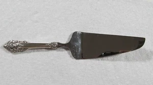 Wallace Sterling Silver Grande Baroque Pie / Cake Server No Monogram! - Picture 1 of 10