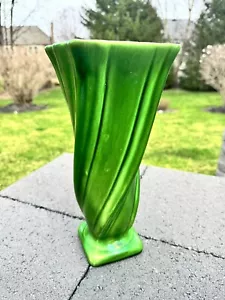 VTG Camark Pottery Emerald Jade Green Square Swirl Twirl Vase 12-1/4”~No Marking - Picture 1 of 10