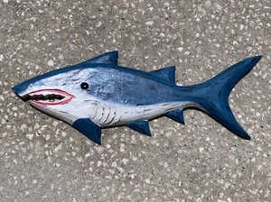 24" HAI DISTRESSED FARBE HOLZ HÄNGENDE WANDKUNST PLAKETTE TERRASSE WOHNKULTUR - Bild 1 von 1