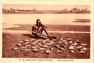 PC AFRICA AU LOGONE REGION DE BONGOR DEUX COUPS DE FUSIL ETHNIC TYPES (a43267) - Picture 1 of 2