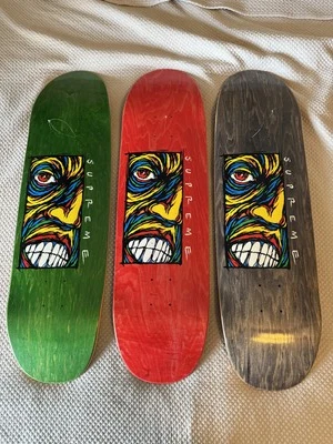 Juego de 3 monopatines Supreme Disturbed Foto 1 de 4