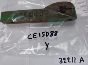 USED TRACTOR PARTS John Deere LINK BODY DE13286 1030, 1035, 1040, 1640, 1840 - Picture 1 of 1