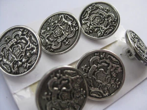 22.5mm Med Lovely Antique Silver Heraldic Shield Metal Sewing Buttons Set 6 - Picture 1 of 6