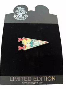 Spilla pennant cheerleading Disney Shopping Tinker Bell LE 250 RARA 2008 - Foto 1 di 5