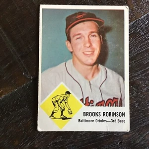 1963 Fleer - #4 Brooks Robinson - Picture 1 of 2