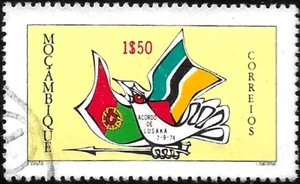 Mozambique #512, 1975, Flags, Birds, USED VF - Picture 1 of 1