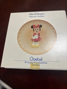 Disney Goebel 1996 Minnie Mouse Plate In Box Minnie Soloist - Picture 1 of 4