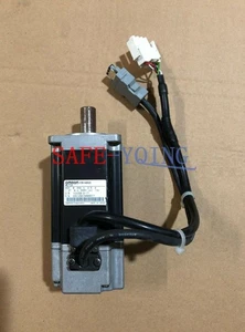 1 Stück gebrauchter R7M-A40030 Omron Servomotor R7MA40030 getestet - Bild 1 von 3