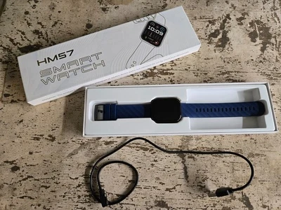 **NEW** HM57 Smart Watch ~ Deep Blue Silicone Band - Image 1 of 4