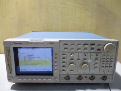 Osciloscopio digital de fósforo TEKTRONIX TDS784 un solo artículo de JAPÓN Usado Foto 1 de 4