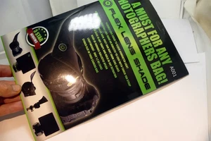 Flex Lens Shade Adjustable Flexible Lens Shade for Any SLR Lens A001 - Picture 1 of 3