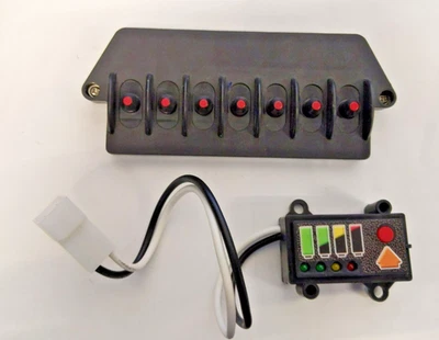 Cubierta de batería e indicador de duración de la batería originales Power Wheels Jeep Hurricane Foto 1 de 3