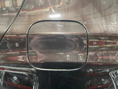 2015 Acura TLX Fuel Tank Door Door Flap Cover Lid Black Copper YR601PX 2015-2020 - Image 1 of 2