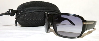 55DSL by Diesel,Takani 太阳镜,黑色塑料镜框 64-14-120 — 第 1/4 张图片