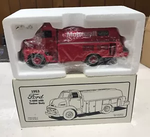 First Gear 1953 Ford Motorcraft 1/34 Scale 19-1964 Fird C-600 w Tanker Body NIB - Picture 1 of 10