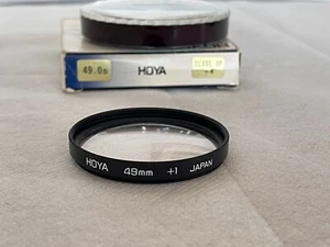 Hoya 49mm +1 Close-up Filter &  Keeper - Picture 1 of 1