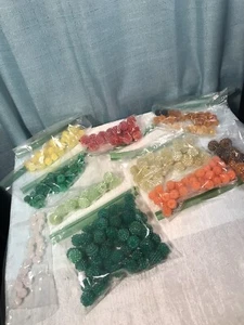 Vintage Berry Beads Lot Of Multiple Bags Crafting Raspberry Bead Necklace Art - Picture 1 of 6