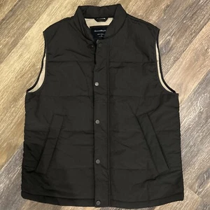 NWT Men’s Abercrombie And Fitch Lightweight Puffer Vest Small Black - Picture 1 of 3