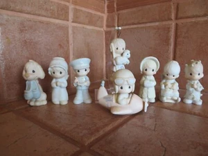 Precious Moments Ornaments Collection of 8: 1980-1986 with Stand "NO BOXES" - Picture 1 of 8