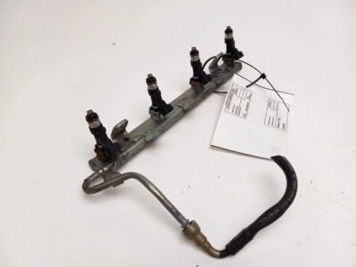 Inyector de riel de combustible Nissan Rogue 2008-2015 Foto 1 de 4