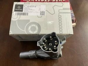 Genuine Mercedes Steering Column Wheel Ignition Lock W123 W126 Diesel - Picture 1 of 8