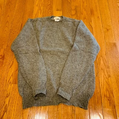 Paul Stuart Sweater Mens 100% Wool Crewneck Pullover Size Large Made In Scotland - Image 1 of 4