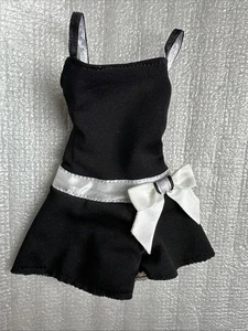 TONNER CAMI & ANTOINETTE 2012 PERFETTO MATTINO 16” FASHION DOLL VESTITI MAGLIONE - Foto 1 di 7