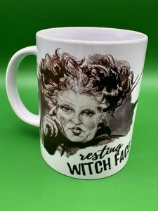 Tazza da caffè in ceramica Hocus Pocus Resting Witch Face 10 oz. - Foto 1 di 7