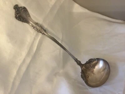 CUCHARÓN CRESTA VICTORIANO/ART NOUVEAU ROGERS & BRO 10,5" plateado con mono 1800s Foto 1 de 4