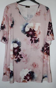 Originals Smooth Feel Pink Mix Floral Top Size L - Picture 1 of 5