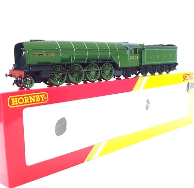 Hornby OO HO British LNER Class P2 "COCK O THE NORTH" 4-8-2 Steam Locomotive MIB - Image 1 of 4