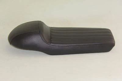 24 英寸 Brat 风格 1982 - 1983 年本田 CB750SC Nighthawk 咖啡赛车座椅代码:D1179 — 第 1/4 张图片