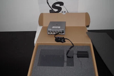 Extron  ADA 2 300 HV (US Plug) - Bild 1 von 4