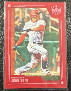 2022 Panini Diamond Kings Red Frame #124 Juan Soto Padres - Picture 1 of 2