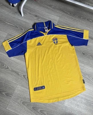 Authentic Vintage Men’s Adidas Sweden 2000 Home Soccer/Football Jersey Size S  - Image 1 of 4