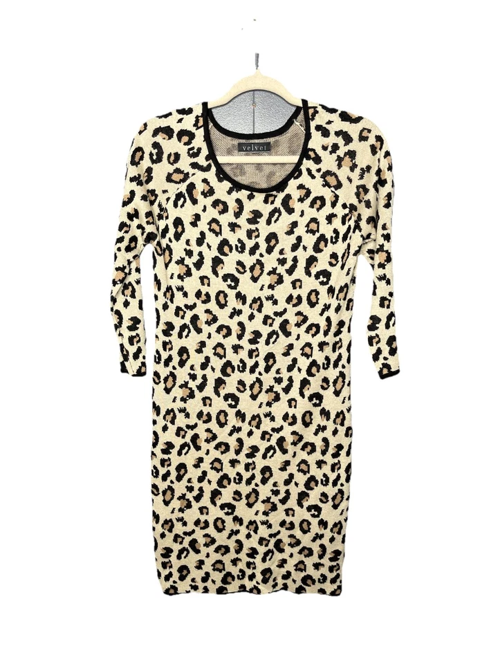 Vestido de terciopelo de Graham and Spencer mezcla de cachemir estampado de leopardo talla mediana Foto 1 de 4