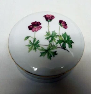 STAFFORDSHIRE ROYAL KENT ENGLAND BONE CHINA TRINKET/JEWELRY BOX GORGEOUS POPPIES - Picture 1 of 5