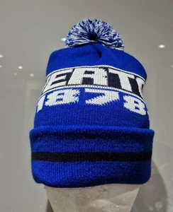 Everton Bobble Hat - 1878 - Royal, White And Black - Picture 1 of 3