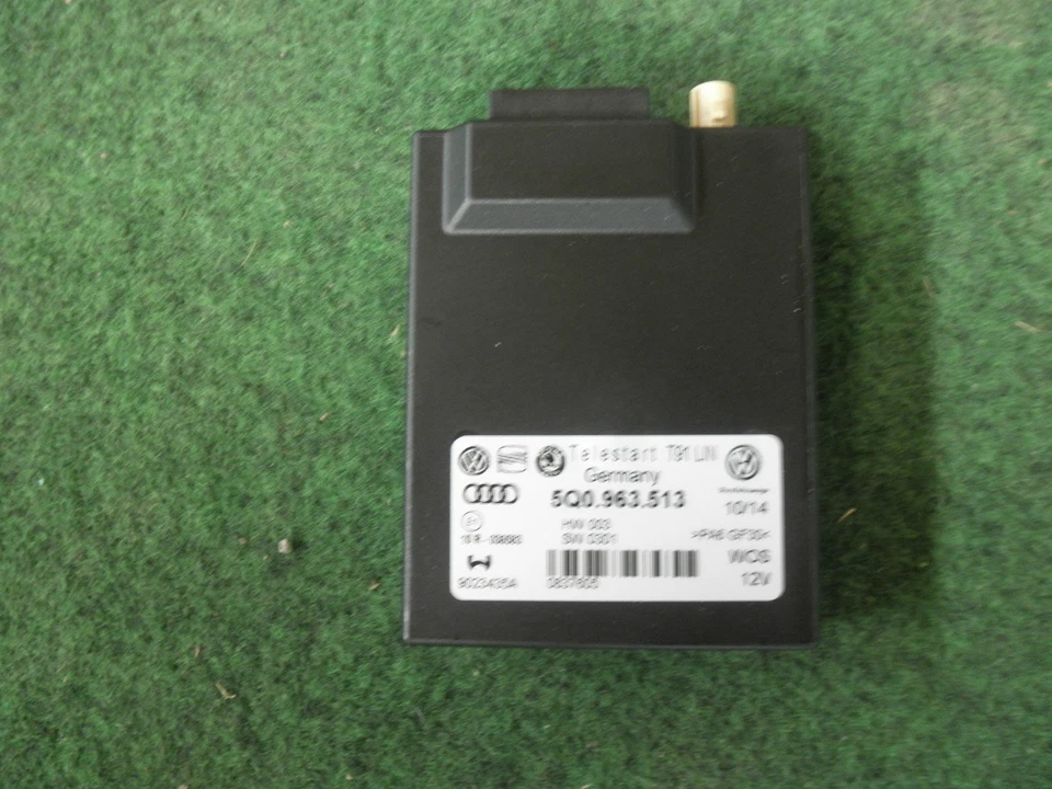 Original VW Golf 7 Control Unit For Radio Controlled Block Heater 5Q0963513 - Image 1 of 1