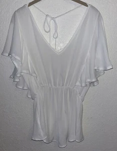 Oatt USA Top Women Sz Med. White Ruffled Deep V Neck - Picture 1 of 12