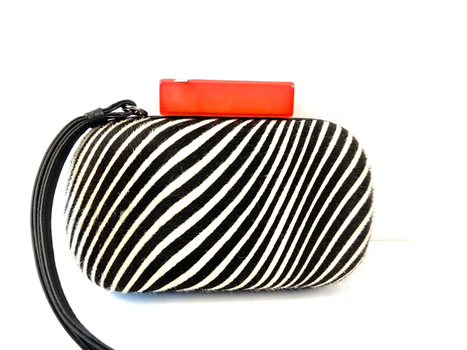 Mini clutch Matthew Williamson Italia estampado de cebra muñeca de cabello RARO Foto 1 de 4