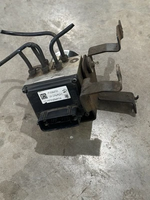 Chevrolet Express 2500 3500 2008 furgoneta módulo de control AB 25860724 fabricante de equipos originales Foto 1 de 4