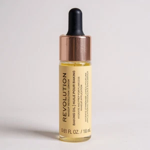 Revolution Baking Oil Hydrate & Prep for Flawless Makeup 0.61 fl oz / 18 ml NEW - Picture 1 of 3