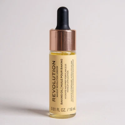 Revolution Baking Oil Hydrate & Prep for Flawless Makeup 0.61 fl oz / 18 ml NEW - Image 1 of 3