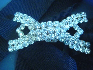 Vintage mcm fake diamonds prong set 50 + Rhinestones Bow tie Belt Buckle + belt - Picture 1 of 4