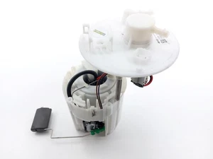 BOMBA COMBUSTIBLE ELÉCTRICA KIA STONIC (YB) 2022 31110H8400 - Imagen 1 de 4