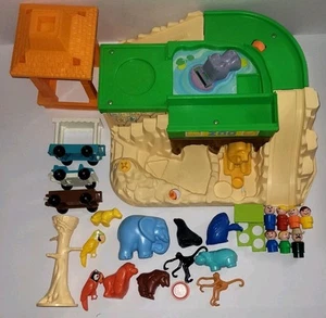 Juego de juguete Fisher Price Little People 1984 vintage zoológico #916 COMPLETO RARO - Imagen 1 de 7