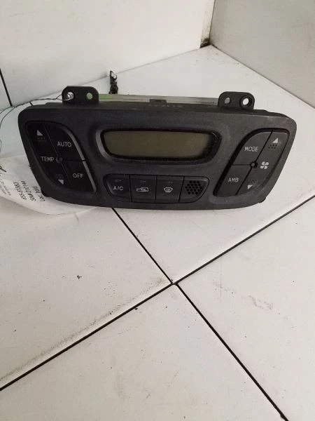 Temperature Control Buttons Automatic AC Fits 02-06 SANTA FE 287699 - Image 1 of 4
