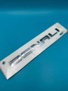OEM 2016 - 2018 GMC Sierra Denali Tailgate Emblem Badge Logo 20930232 - Picture 1 of 5