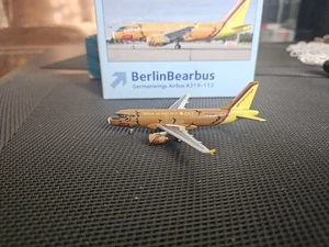 Airbus A319-112 Germanwings „Berlin Bearbus“ D-AKNO Herpa 1:400 - Bild 1 von 6